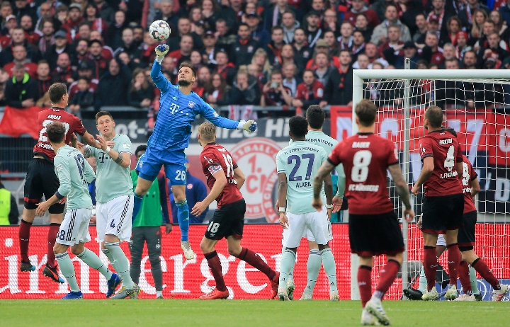 詹姆斯的遗憾：虽然助攻榜单位居第二，但很难超越第一