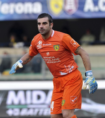 [德甲]凯恩两助攻迪亚斯破门 拜仁3-2胜奥格斯堡