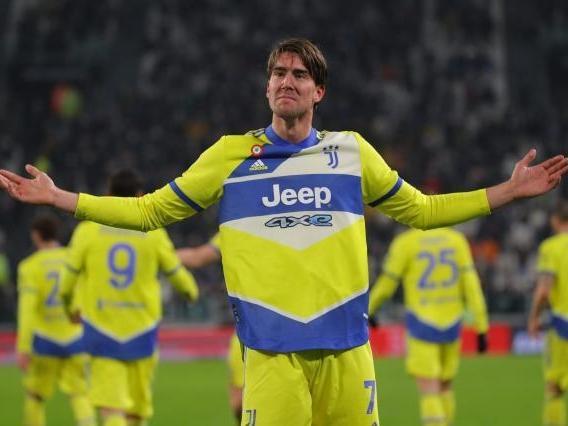 LCK季后赛：爆冷，爆大冷！KT鏖战五局，击败GEN，晋级全球总决赛